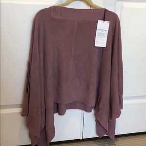 Women’s Lululemon Forward Flow Cape